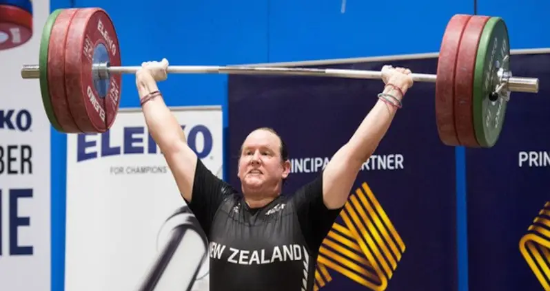 Male-To-Female Transgender Weightlifter Laurel Hubbard Sets New Records, Wins Gold