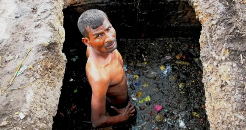 The 7 Worst Jobs In The Entire World