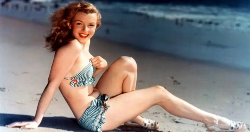 25 Photos Of Norma Jeane Mortenson Before She Became Marilyn Monroe