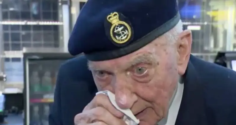 A 97-Year-Old Dunkirk Vet Saw ‘Dunkirk’ And Has A Tearful Message For Us All
