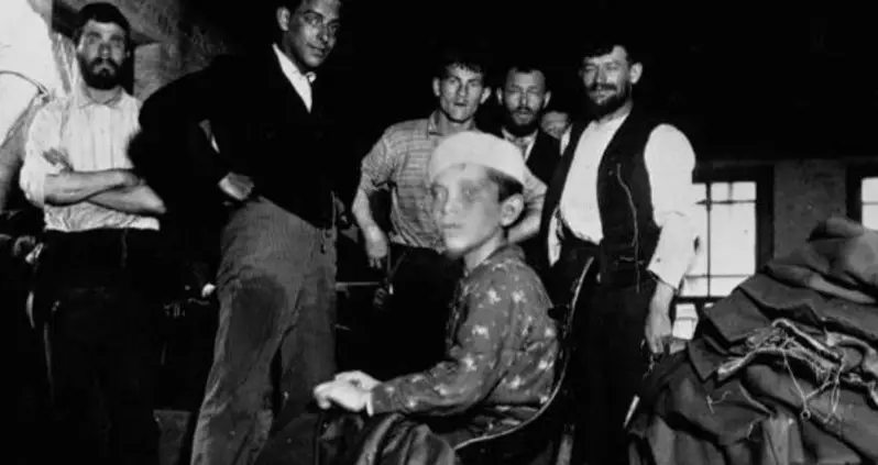 25 Photos Of The Child Laborers Who Helped Make New York What It Is Today