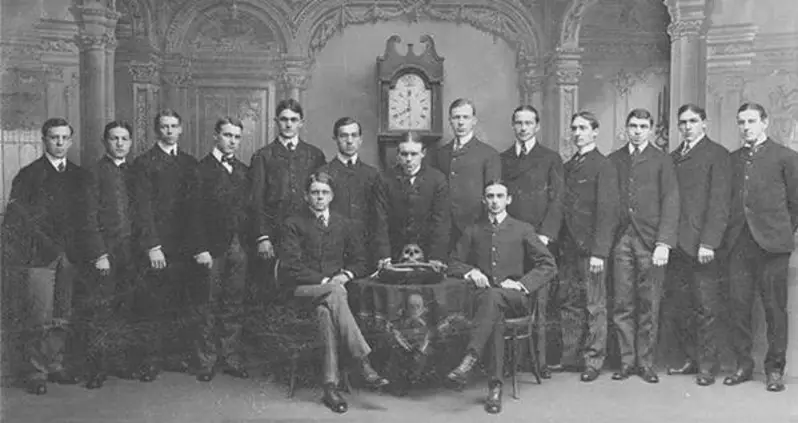 Inside The 5 Secret Societies That Some Say Run The World