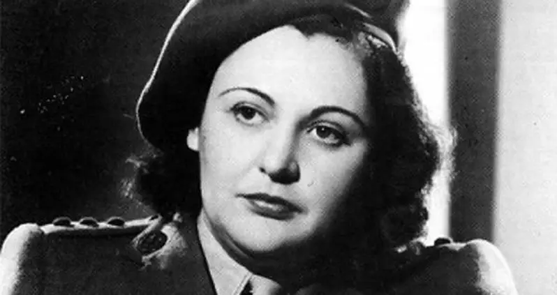 Meet Nancy Wake — The White Mouse Of The French Resistance