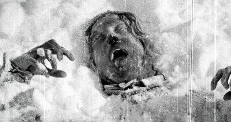 Gruesome, Odd, And Some Unsolved: 16 Of The Most Unusual Deaths From History