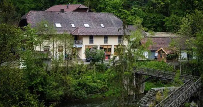 The Three German Hotel Guests Killed By Crossbow Died In A Cult-Led Murder-Suicide Pact