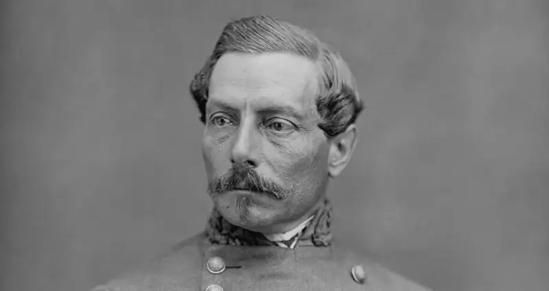 Archaeologists Discover Hair Dye Bottles Used By Civil War Soldiers Posing For Portraits