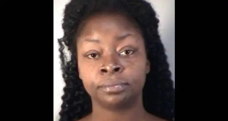 Black Belt Florida Woman Breaks Boyfriend’s Nose For Refusing Sex, Coughs ‘Coronavirus’ On EMTs