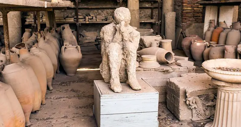 Woman Returns Artifacts Stolen From Pompeii, Claiming The ‘Cursed’ Items Gave Her Cancer