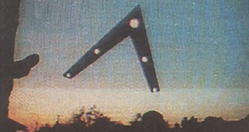The Full Story Of The Phoenix Lights UFO That Shook The Southwest