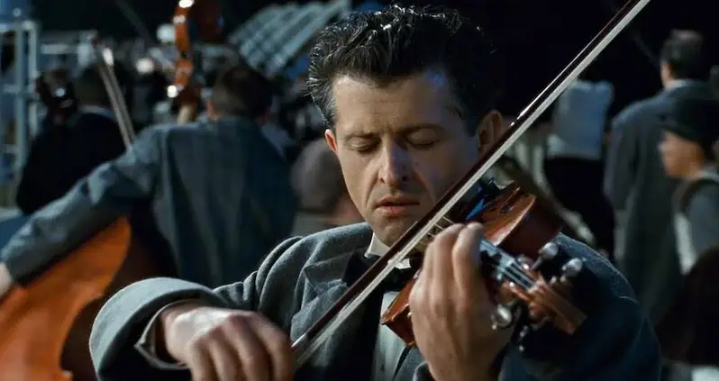 Inside The Tragic Sinking Of The RMS <em>Titanic</em> And The Full Story Behind It