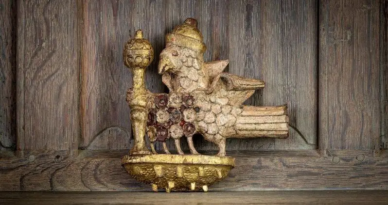 A Wooden Bird That Sold At Auction For $100 Actually Belonged To Anne Boleyn — And Is Worth Much More