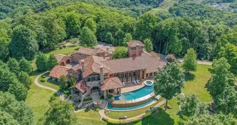 Inside The History Of Villa Leopolda, One Of The Most Expensive Properties In History