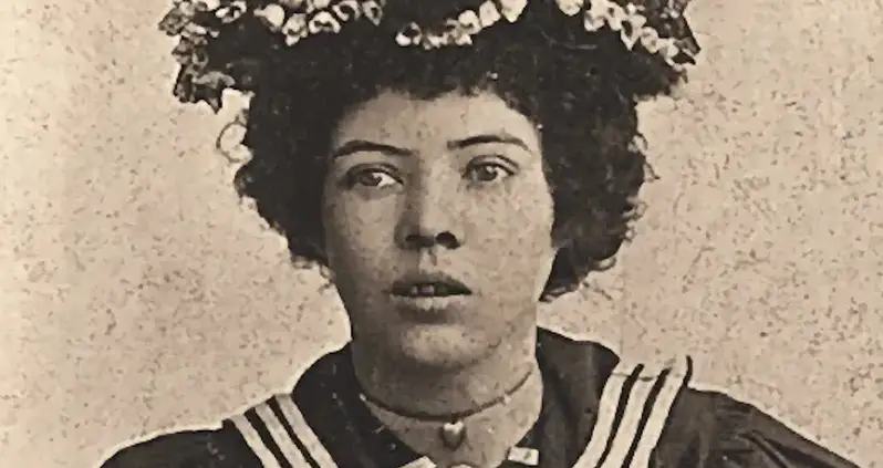 The Story Of Pearl Hart, The Gunslinging Bandit Queen Of The Old West