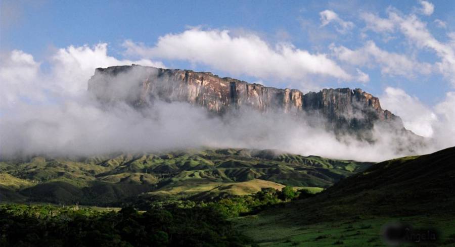 Mists Around Mount Roraima