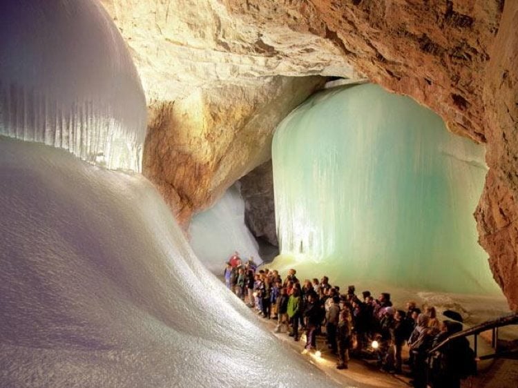 Eisriesenwelt Cave