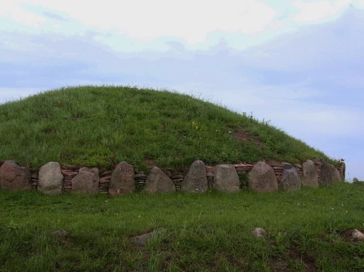 Oldest Structures Hulbjerg Jættestue