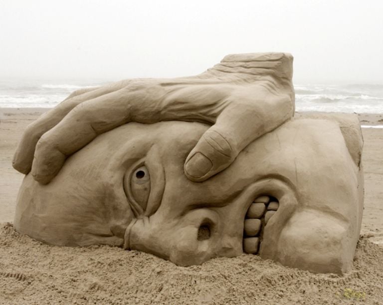 The Amazing World Of Sand Art