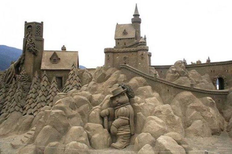 Sand Sculptors