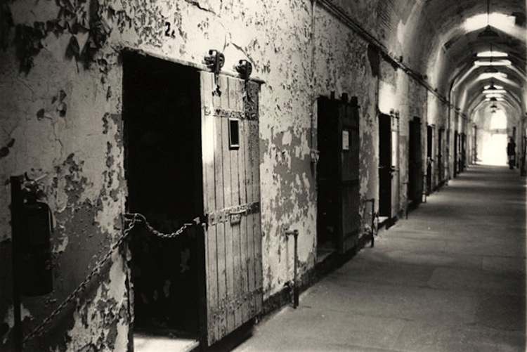 Creepiest Abandoned Prisons Eastern State Penitentiary