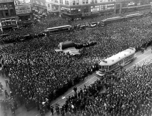 See What 1920s New York Was Like In This Roaring Photographic Tour