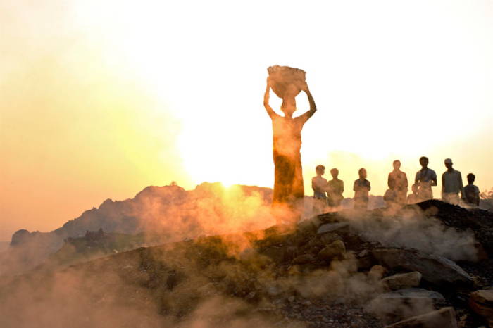 Jharia Coal Mine Illegal Pickers