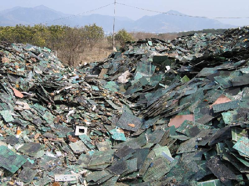 Metal Waste Environmental Crisis In China