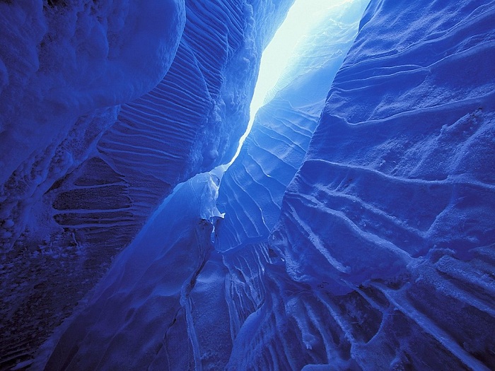 Glacier Cave