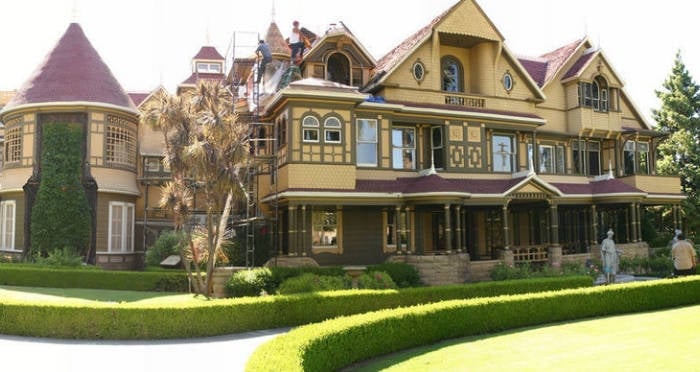 winchester haunted house history
