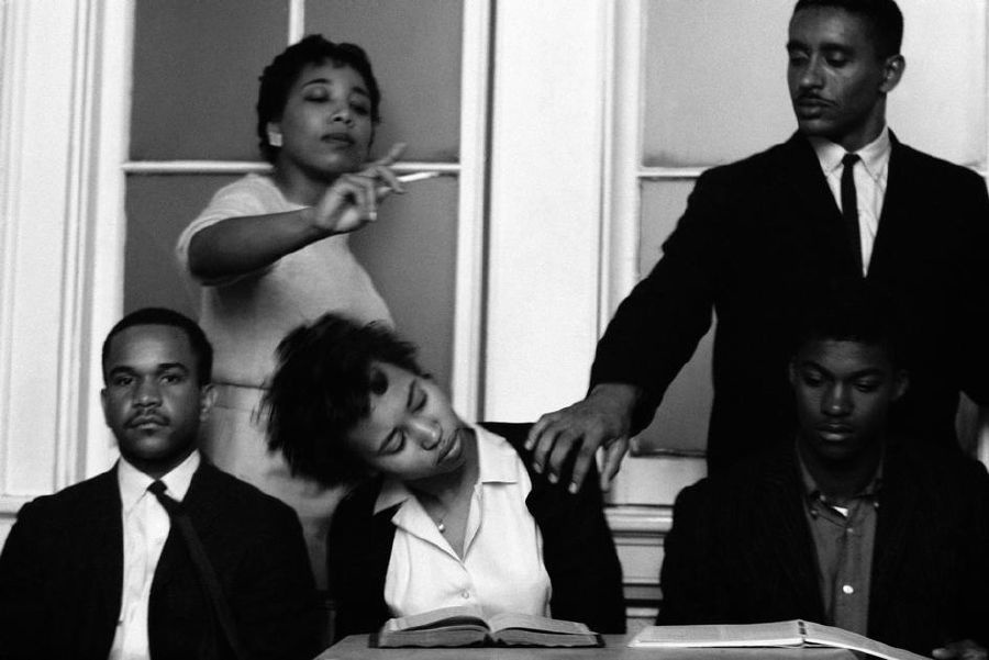 20 Incredible Photos Dissecting Civil Rights Protests