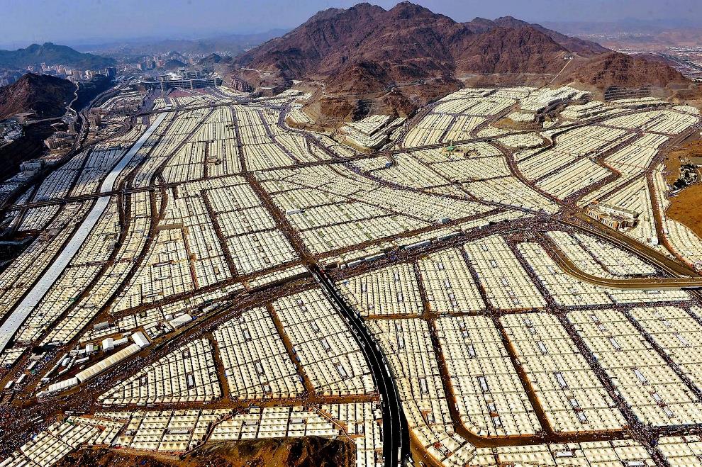 Tent City In Mecca