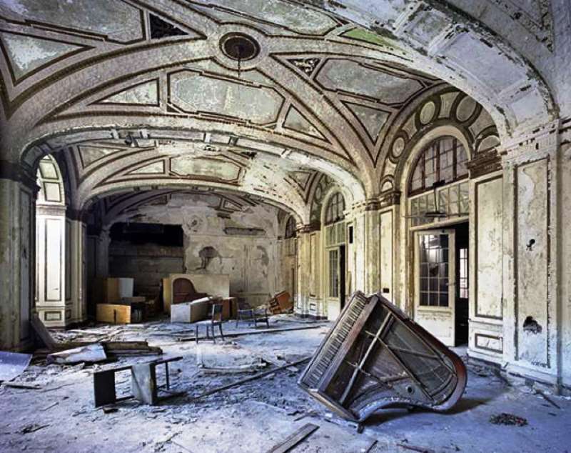 Ruins Of Detroit