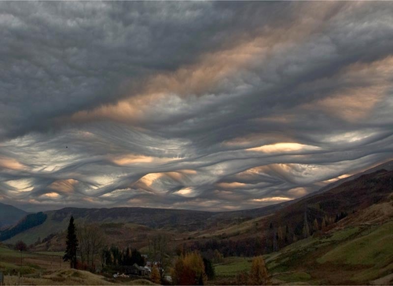 Cloud Formations Undulatus Asparatus