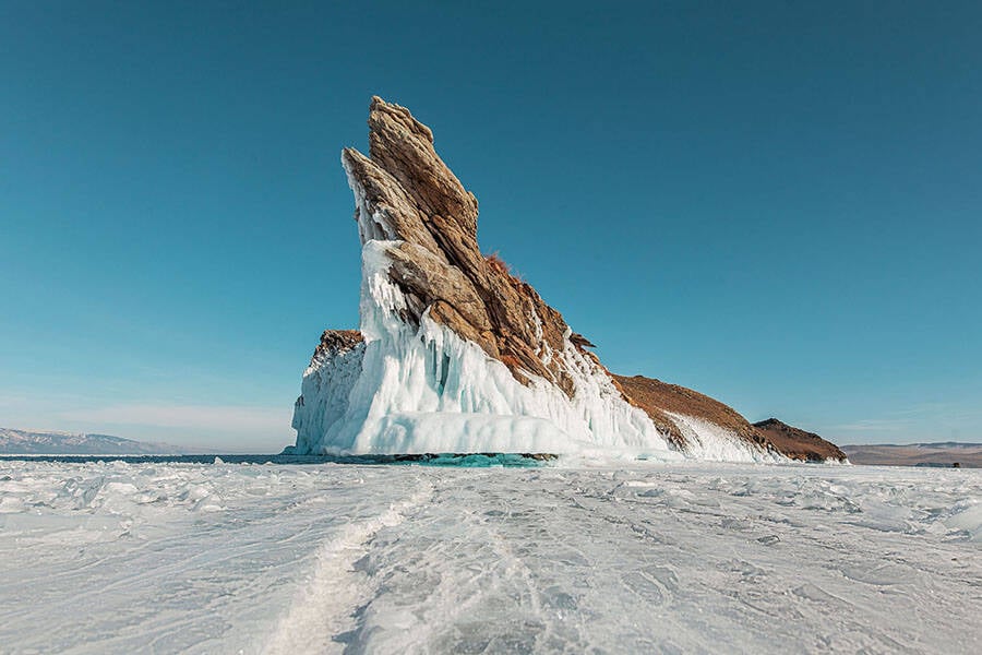 lake baikal ice