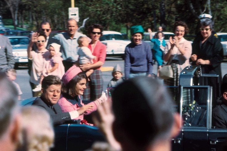 JFK Last Minutes Wave