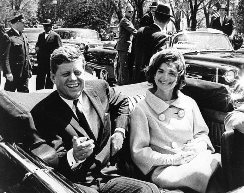John F Kennedy And Jacqueline Kennedy Onassis