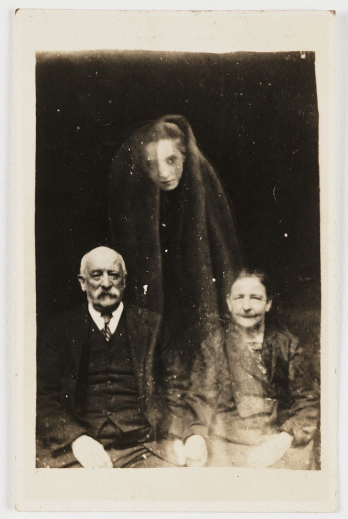 victorian era spirit photography - spirit image