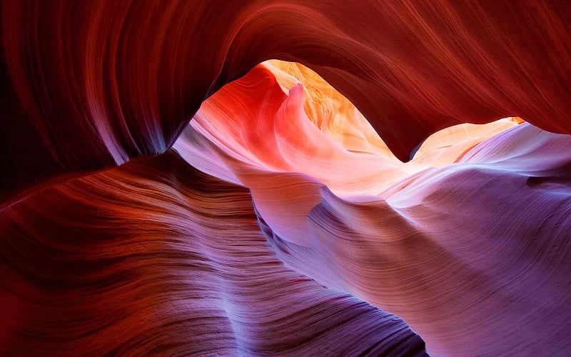 Antelope Canyon US Surreal Places