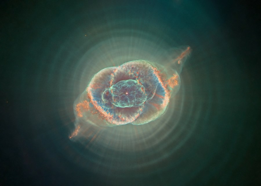 Cats Eye Nebula