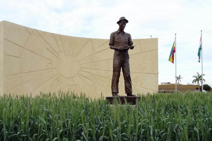Borlaug Monument