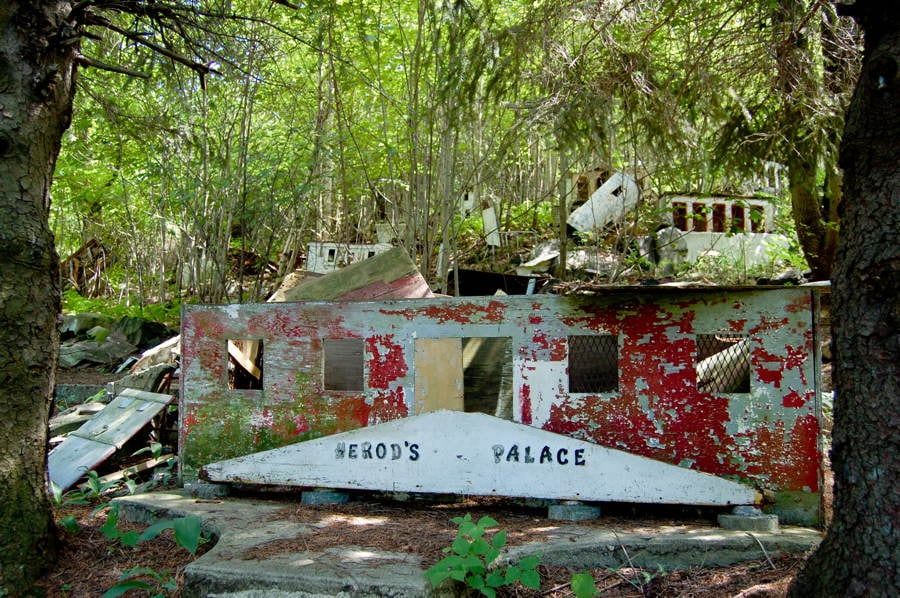 Abandoned Places Holy Land USA