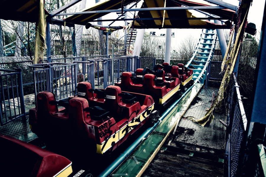 Abandoned Structures Six Flags Ride