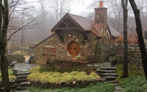 Hobbit Home Misty Brick