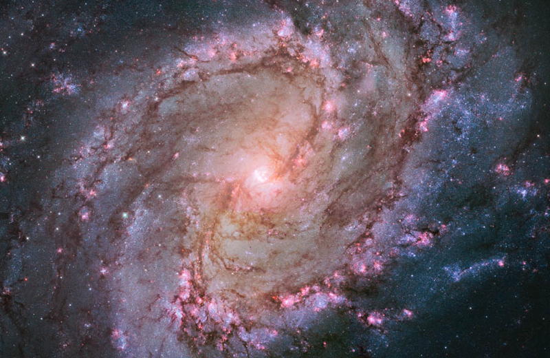 Hubble Pics m83