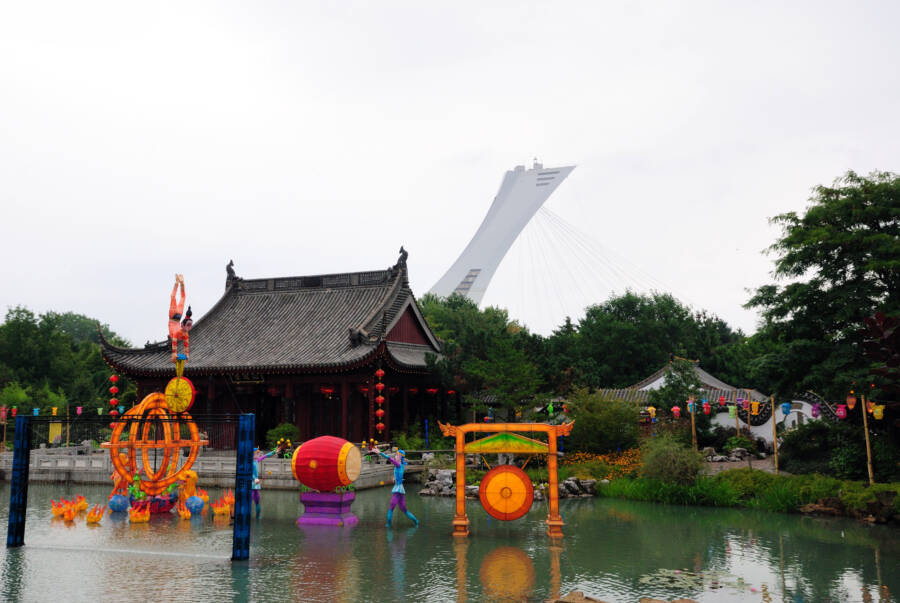 Inside The Montréal Botanical Garden In 33 Breathtaking Photos