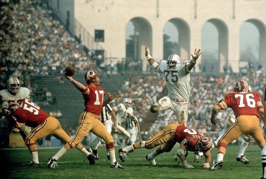 Capturing the Magic: The Greatest NFL Photos of All Time