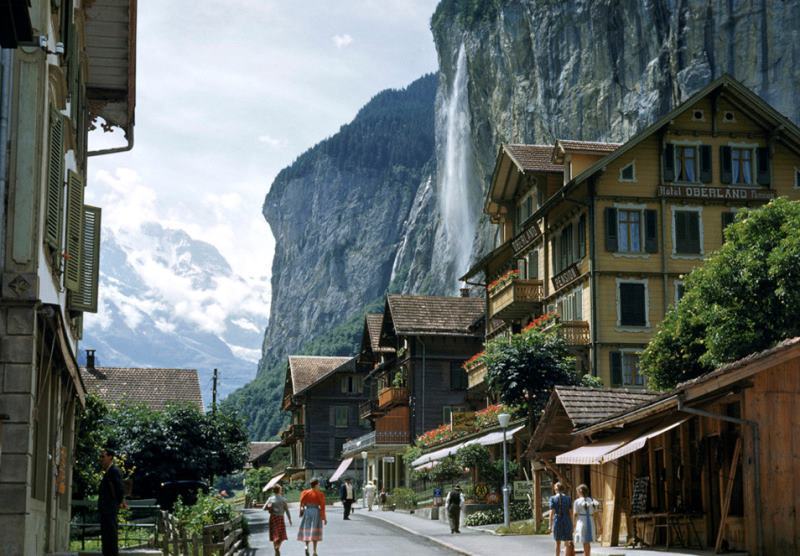 Black and White Photos Lauterbrunnen Switzerland