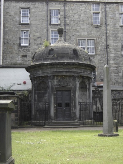 Weirdest Cemeteries Mausoleum