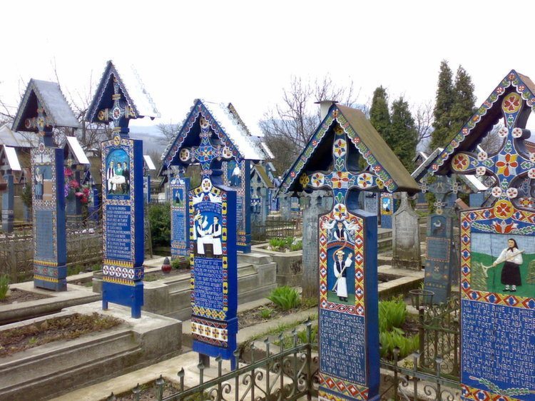 Weirdest Cemeteries Sapanta Crosses