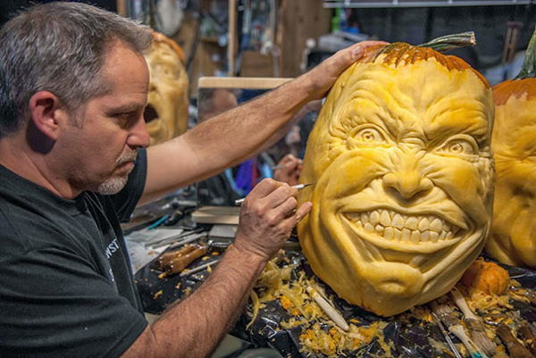 Creepy Pumpkin Carvings Man