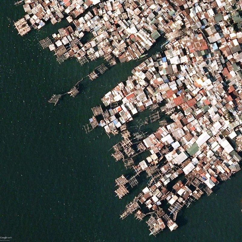 Fishing Slums In Manila